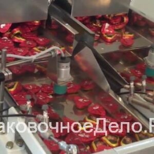 Автомат с устройством подачи конфетки жвачки в пакет Фасовочное оборудование снеков семечек конфет